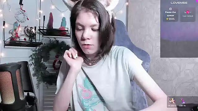 aestheticbeing online show from 20, 12, 2025