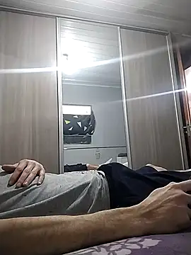 12dery online show from 13, 10, 2025