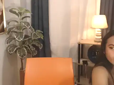 yourmochaloca69 online show from 22, 10, 2025