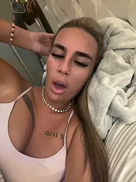 EllieMaeBaby online show from 15, 10, 2025