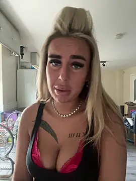 EllieMaeBaby online show from 25, 2, 2026