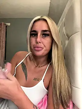 EllieMaeBaby online show from 14, 12, 2025