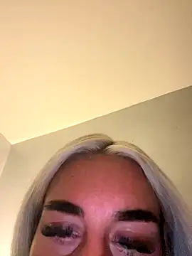 EllieMaeBaby online show from 12, 9, 2025