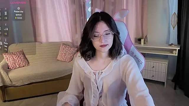 Snapshot of EsmaWonka chatting on 13, 9, 2025 EsmaWonka online show from 13, 9, 2025