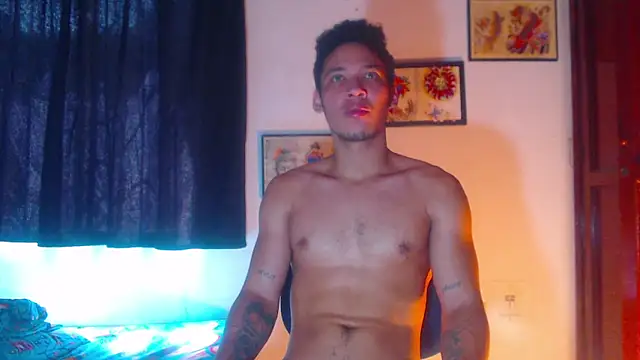 Snapshot of RuiMaddoox chatting on 20, 9, 2025 RuiMaddoox online show from 20, 9, 2025