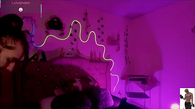 Cata MW online show from 8, 4, 2026