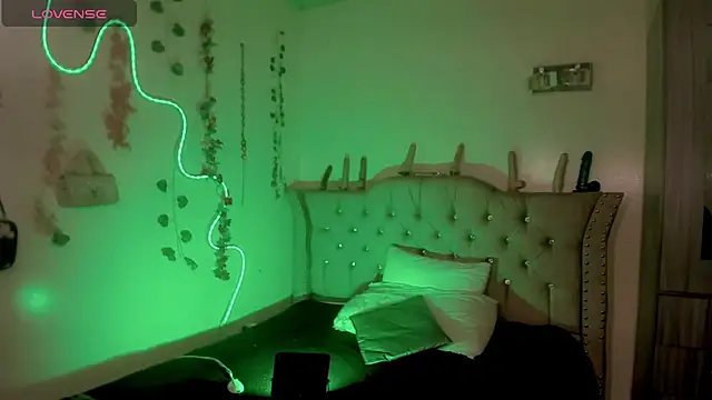 Snapshot of Cata_MW chatting on 1, 3, 2026 Cata MW online show from 1, 3, 2026