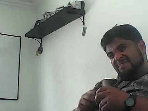 Snapshot of Rolo-Sumiso chatting on 15, 9, 2025 Rolo-Sumiso online show from 15, 9, 2025