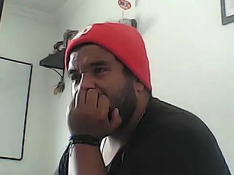 Snapshot of Rolo-Sumiso chatting on 28, 10, 2025 Rolo-Sumiso online show from 28, 10, 2025