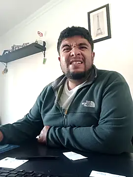 Snapshot of Rolo-Sumiso chatting on 16, 9, 2025 Rolo-Sumiso online show from 16, 9, 2025