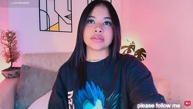 nicemiiaa7  online show from 19, 2, 2026