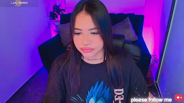 nicemiiaa7  online show from 7, 3, 2026