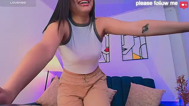 nicemiiaa7  online show from 19, 5, 2026