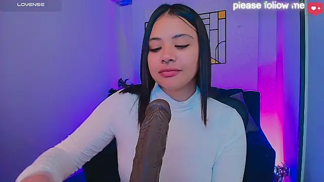 nicemiiaa7  online show from 12, 3, 2026