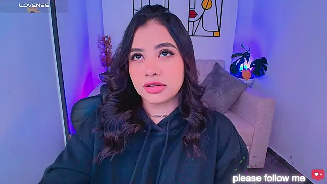 nicemiiaa7  online show from 20, 2, 2026