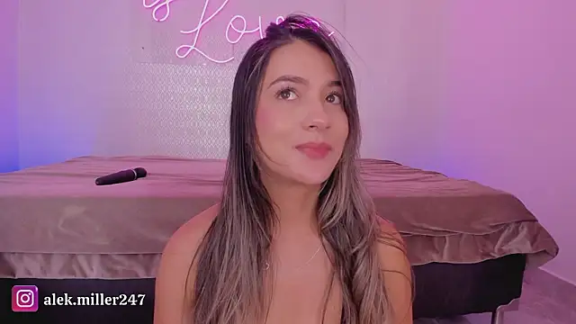 aleksandramiller  online show from 18, 3, 2026