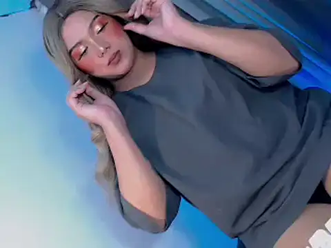 Snapshot of Sweet_angelinax chatting on 15, 7, 2026 Sweet angelinax online show from 15, 7, 2026