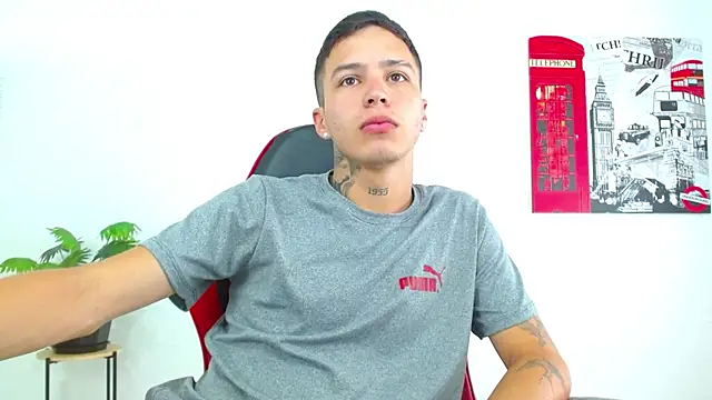 Cumandres18 online show from 10, 4, 2026