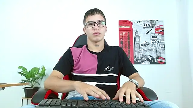 Cumandres18 online show from 12, 9, 2025