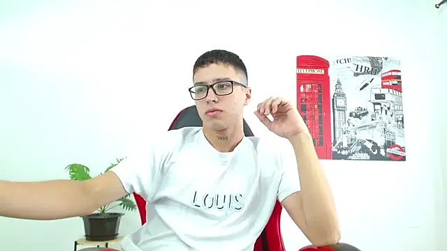 Cumandres18 online show from 7, 10, 2025