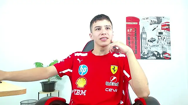 Cumandres18 online show from 10, 10, 2025