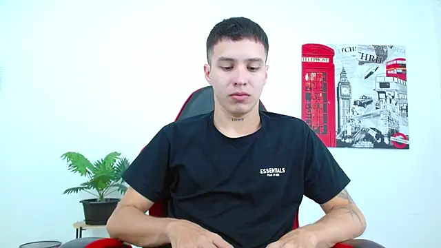 Cumandres18 online show from 12, 11, 2025