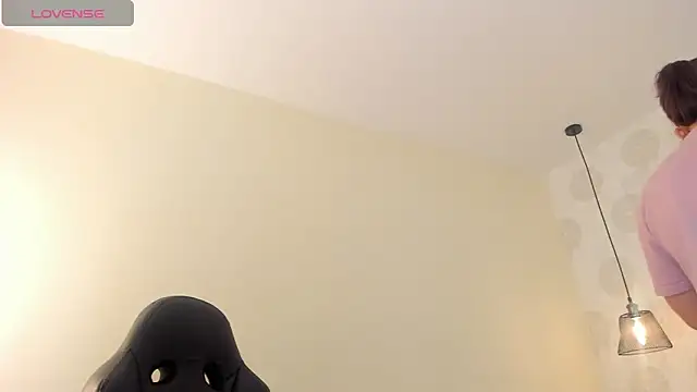 Snapshot of GIANAMILLER6 chatting on 7, 10, 2025 GIANAMILLER6 online show from 7, 10, 2025