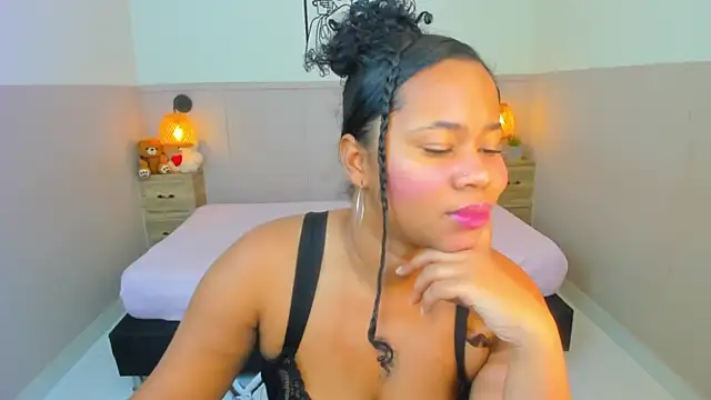 Snapshot of AuroraSky8 chatting on 7, 11, 2025 AuroraSky8 online show from 7, 11, 2025