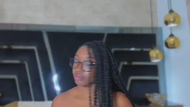 Snapshot of YallianaBrooks chatting on 17, 7, 2026 YallianaBrooks online show from 17, 7, 2026