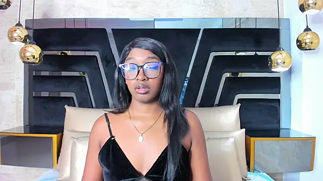 YallianaBrooks online show from 28, 2, 2026