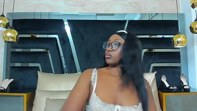 Snapshot of YallianaBrooks chatting on 20, 4, 2026 YallianaBrooks online show from 20, 4, 2026