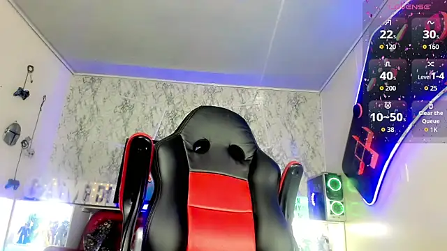 Madison Mujica online show from 22, 10, 2025