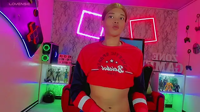 Madison Mujica online show from 26, 9, 2025