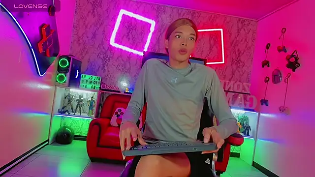 Madison Mujica online show from 24, 9, 2025