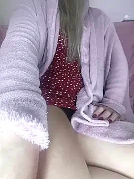 Snapshot of Loirinha99 chatting on 10, 5, 2026 Loirinha99 online show from 10, 5, 2026