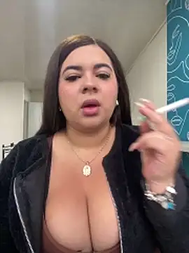 Snapshot of AnniieCarther chatting on 7, 2, 2026 AnniieCarther online show from 7, 2, 2026