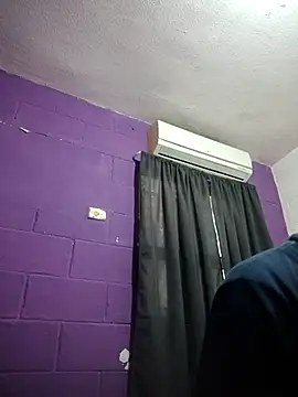 Mounstro3 online show from 2, 12, 2025