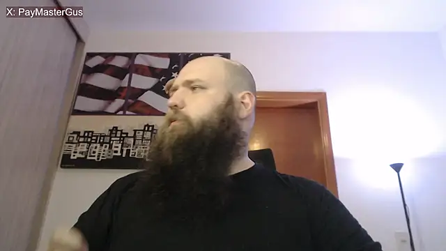 Snapshot of PayMasterGus chatting on 6, 10, 2025 PayMasterGus online show from 6, 10, 2025