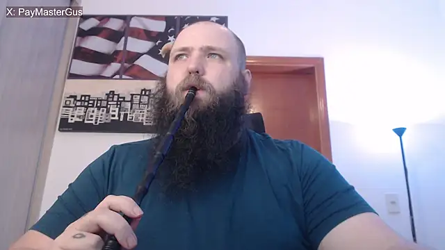 Snapshot of PayMasterGus chatting on 24, 10, 2025 PayMasterGus online show from 24, 10, 2025