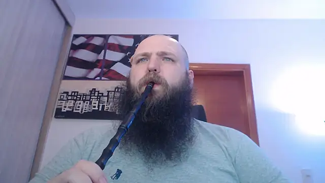 Snapshot of PayMasterGus chatting on 12, 9, 2025 PayMasterGus online show from 12, 9, 2025