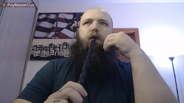 Snapshot of PayMasterGus chatting on 20, 10, 2025 PayMasterGus online show from 20, 10, 2025