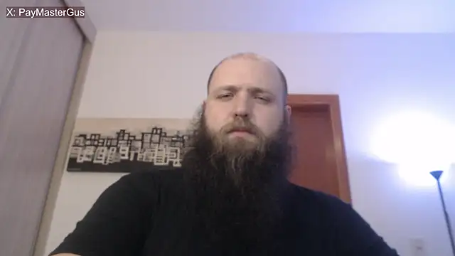 Snapshot of PayMasterGus chatting on 13, 11, 2025 PayMasterGus online show from 13, 11, 2025