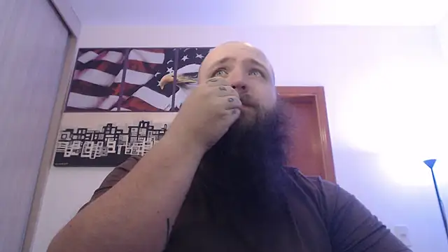 Snapshot of PayMasterGus chatting on 12, 9, 2025 PayMasterGus online show from 12, 9, 2025