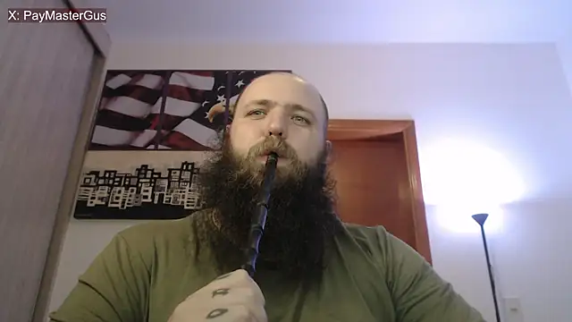 Snapshot of PayMasterGus chatting on 13, 10, 2025 PayMasterGus online show from 13, 10, 2025