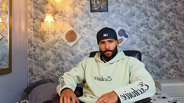 Apolo rousse1 online show from 13, 1, 2026