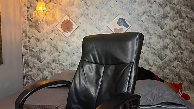 Apolo rousse1 online show from 20, 12, 2025