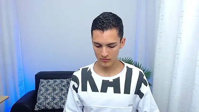 Matiius18 online show from 7, 10, 2025