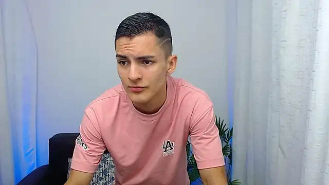 Matiius18 online show from 9, 11, 2025