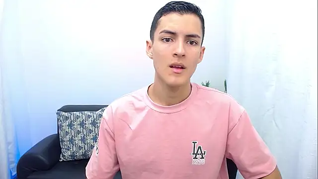 Matiius18 online show from 17, 12, 2025