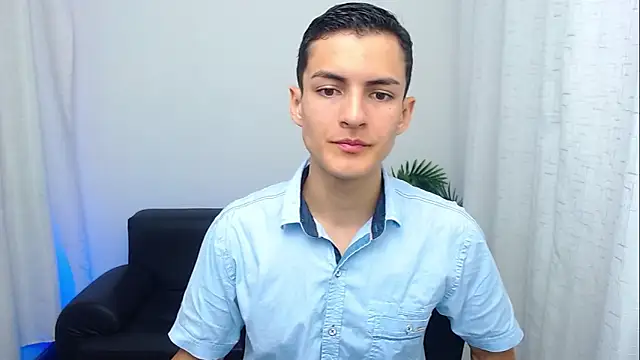 Matiius18 online show from 4, 12, 2025